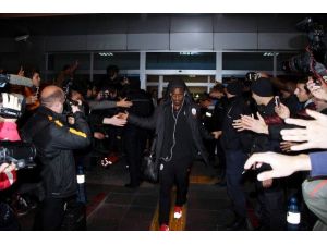 Galatasaray Kafilesi Kayseri’de Coşkuyla Karşılandı