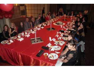 Esteticare 10’uncu Yılını Kutladı