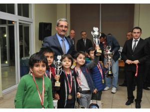 Tarsus’ta Kurtuluş Briç Ve Satranç Turnuvası