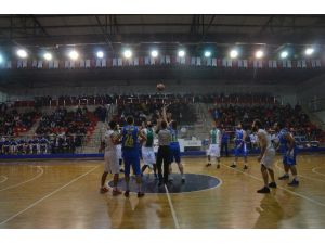 Düzce Belediyespor Basketbolda İlk 6 İçinde