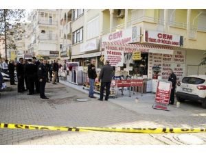 Antalya’da Silahla Yaralama: 2 Yaralı