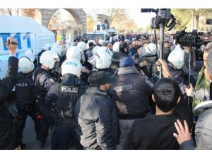 Diyarbakır’da Sur Yürüyüşünde Olaylar Çıktı
