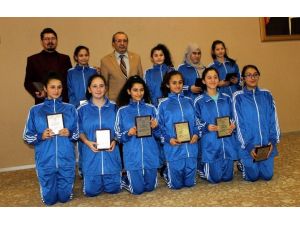 Bursa’yı Başarıyla Temsil Eden 160 Sporcuya Ödül