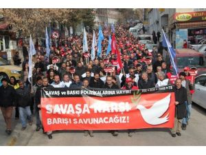 Tunceli’de Protesto Yürüyüşü