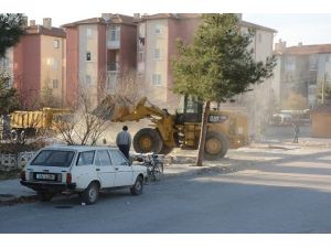 Dinar’da Eski Köy Garajı Yıkımı Tamamlandı
