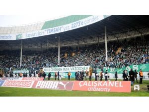 Bursaspor, 8 Bin Seyirci Ortalamasıyla Oynadı