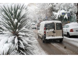 Kocaeli'nde yoğun kar yağışı