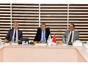 Vali Türker, Antalya OSB Müteşebbis Heyeti Toplantısına Katıldı