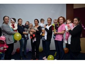 Prematüre Bebekler İçin Kamu Hastaneleri Birliği Doğum Günü Düzenledi