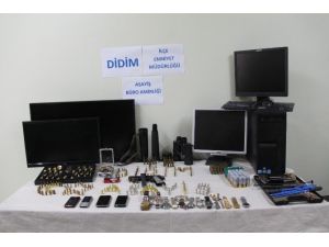Didim’de Polisten Kaçmaya Çalışan Hırsızlık Şüphelileri Yakalandı