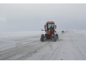 Kars’ta 24 Köy Yolu Ulaşıma Kapalı