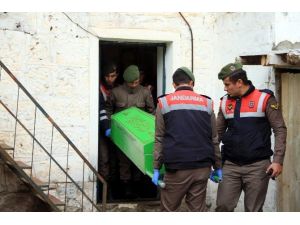 Nevşehir’de Ölü Bulunan Çiftin Cenazesi Morga Kaldırıldı