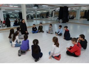 Osmangazi’den Çocuklara Drama Kursu