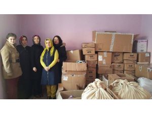 AK Parti’den Bayır Bucak Türkmenleri’ne Yardım