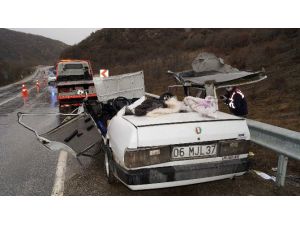 Ankara’da Tır İle Otomobil Çarpıştı: 1 Ölü, 2 Yaralı