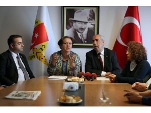 İzmir Gazeteciler Cemiyeti Başkanı Dikmen: Sözün bittiği yerdeyiz