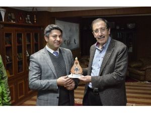 Erzurum Spor Lisesi Başkan Bulutları Ziyaret Etti…