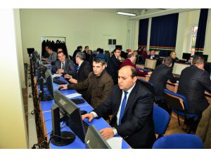Kırşehir'de kamu personeline bilgisayar eğitimi veriliyor
