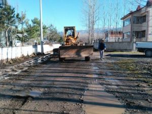 Akyazı Belediyesi Alt Yapı Çalışmalarına Devam Ediyor