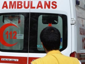 Mardin'de teröristler ambulans kaçırdı