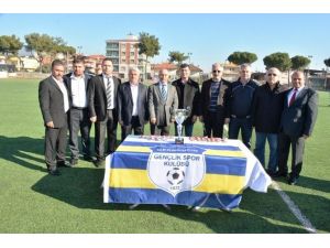 Başkan Akın’dan Şampiyon Germencikspor’a Tam Destek