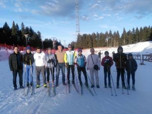 Ordulu Kayakçılar Kayaklı Koşu Yarışlarına Katıldı
