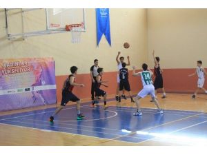 Karaman’da Basketbol Bölge Grup Müsabakaları Başladı