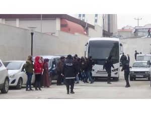 Elazığ'da gözaltına alınan 14 şüpheli adliyeye getirildi