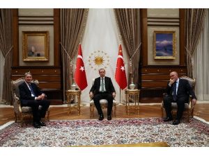 Cumhurbaşkanı Erdoğan, Birleşik Krallık Dışişleri Bakanı Hammond’u Kabul Etti
