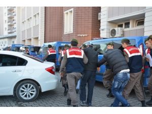 Bafra’da Gözaltına Alınan 17 Kişi Adliyeye Sevk Edildi