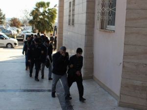 Şanlıurfa’da IŞİD Operasyonunda Gözaltına Alınanlar Adliyeye Sevk Edildi