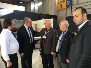 KTO Başkanı Mahmut Hiçyılmaz, İstanbul Mobilya Fuarı’nı Gezdi