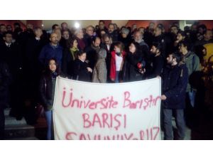 Kocaeli Üniversitesi'ndeki akademisyenler serbest bırakıldı