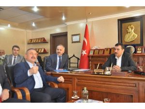 Bakan Tüfenkci: "Sağduyu Timsali Esnafımız, Ülkenin Belkemiği"