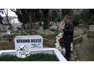 Mehmet Ali Birand mezarı başında anıldı