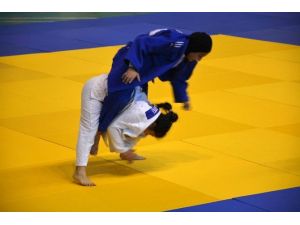 Türkiye Okul Sporları Judo Şampiyonası Sona Erdi