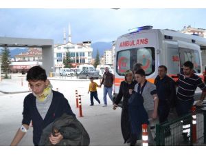 İnegöl’deki İki Ayrı Kazada 9 Kişi Yaralandı