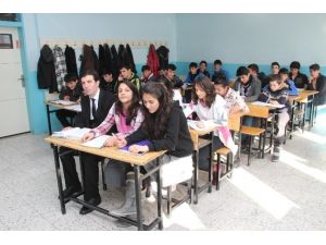Erzurumlu Öğretmen Dünya Başarı Listesine Girdi