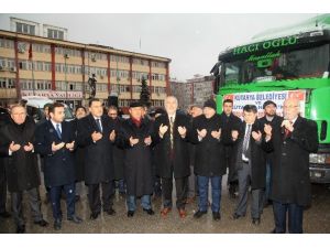 Kütahya Belediyesi’nden Bayırbucak Türkmenleri’ne 3 Tır Dolusu İnsanı Yardım Malzemesi
