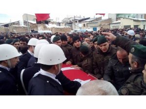 Şehit Polis Erbay, Bayburt’ta Son Yolculuğuna Uğurlandı