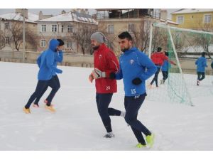 Karaman Belediyespor, Ceyhan Doğanspor Maçı Hazırlıklarına Devam Ediyor