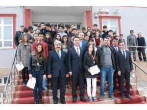 TEOG Sınavı Türkiye İkincisi Ödüllendirildi