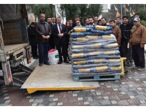 Bayır-bucak Türkmenlerine Yönelik Yardımlar Sürüyor