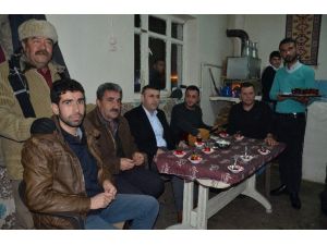 Kış Mevsiminde Türküler Eşliğinde Köz Çayı Keyfi