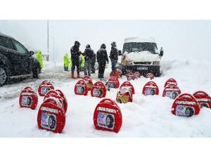 Kar Yağışı Zincir Satıcılarını Sevindirdi
