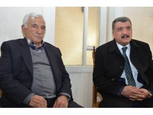 Battalgazi Kaymakamı Yılmaz Ve Başkan Gürkan, Şehit Ailesini Ziyaret Etti