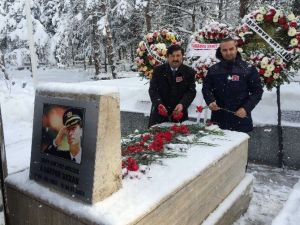 Gaffar Okkan Mezarı Başında Anıldı