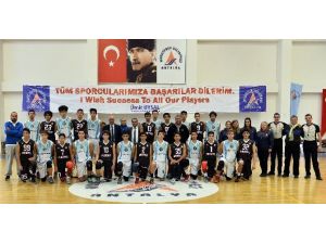 Muratpaşa’da Yıldızlar Cup Turnuvası Başladı