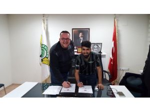 Akhisar Belediyespor, Muğdat Çelik İle Sözleşme İmzaladı