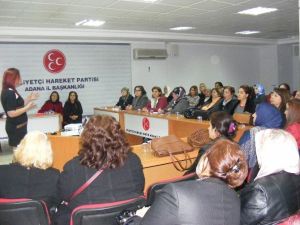 MHP’li Kadınlara “Etkili İletişim” Eğitimi